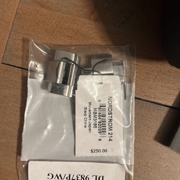 Marc Jacobs watch - Picture 3 of 8